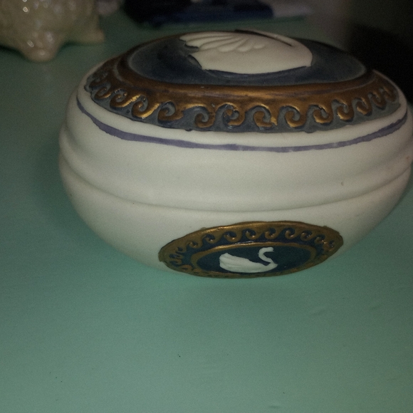 Jewelry Ceramic Container - Picture 4 of 11